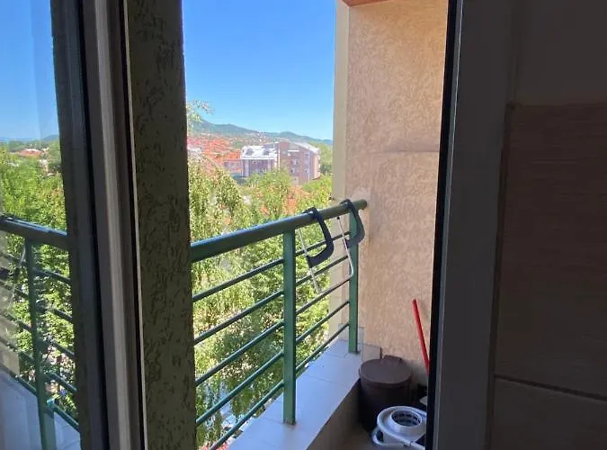 - Stan Na Dan Lenjinka Apartamento